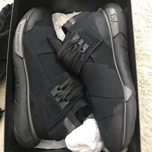 Y-3 Qasa High Triple Black